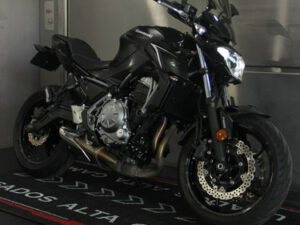 D_772395-MLA105243605075_012026-O Kawasaki Z 650 Abs