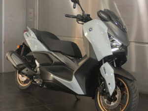 D_928566-MLA113155304701_062026-O Yamaha Xmax 300 226km - Hot Sale Usados! 12ctas 0% Interes