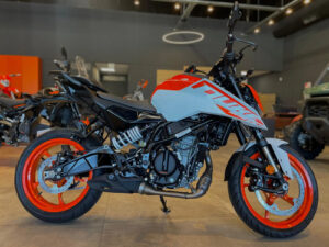 D_627381-MLA85801758279_062025-O Ktm Duke 250 G3 2026 - Entrega Inmediata